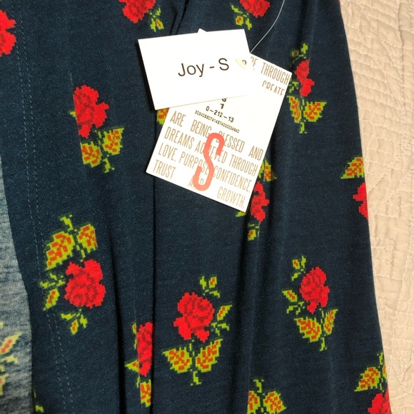 NWT LuLaRoe “Joy” Navy Floral Sleeveless Cardigan - Picture 2 of 2
